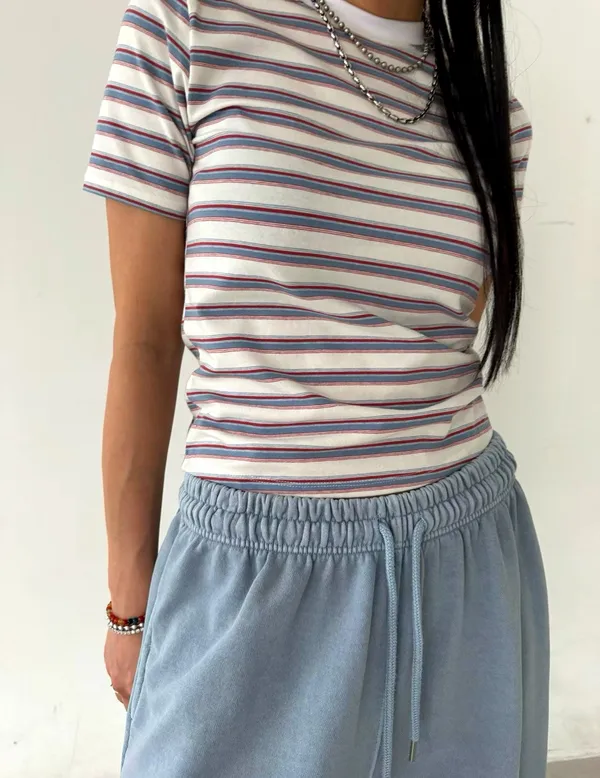 Stylish Striped Men's Short Sleeve T-Shirt - Comfortable and Versatile