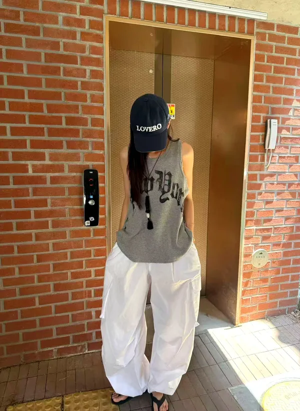 Stylish Loose Women's Pants - Comfortable and Versatile