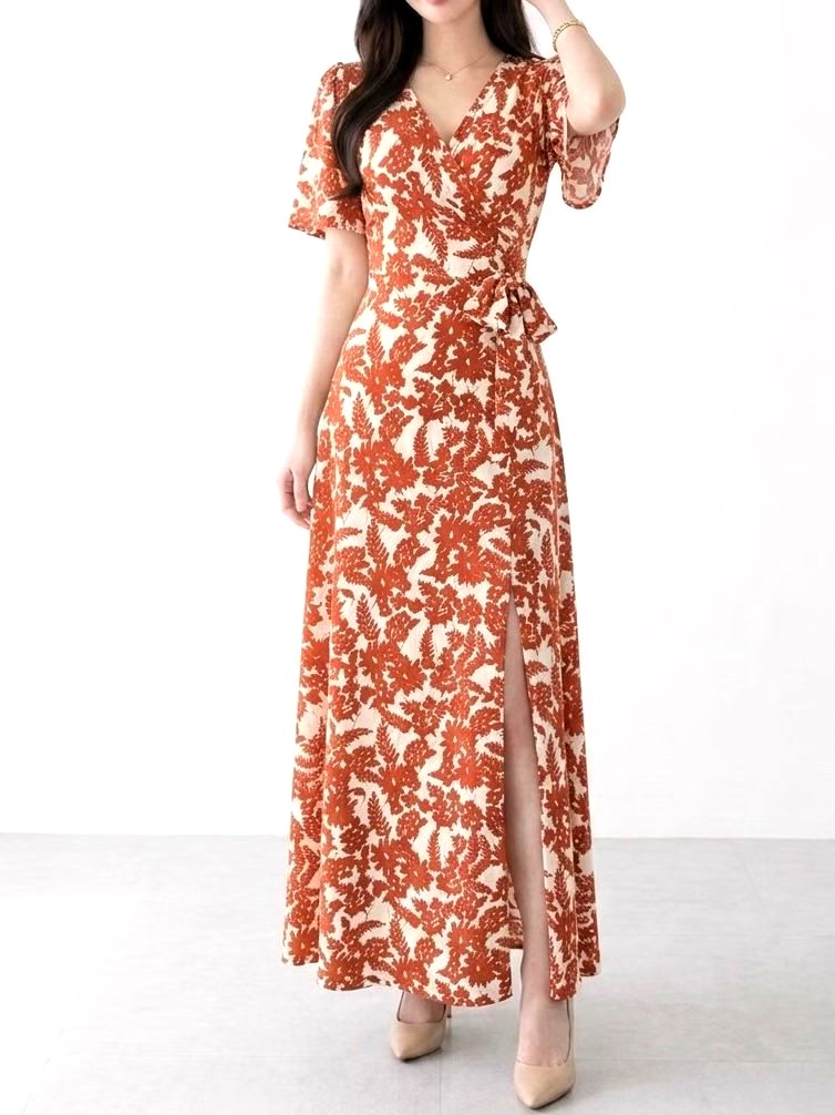 Elegant Floral Women's Dress to Showcase Your Charming Aura