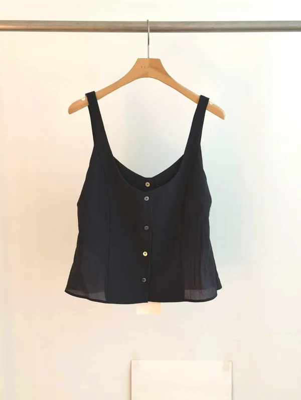 Minimalist Style Women's Top - Fresh and Comfortable