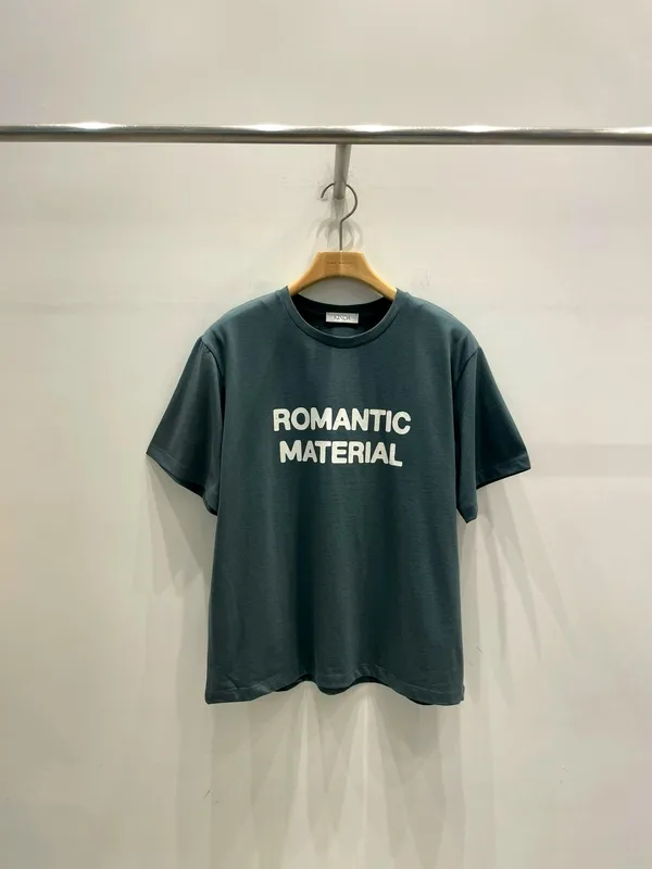 Stylish and Minimalist Printed T-Shirt, Comfortable and Versatile