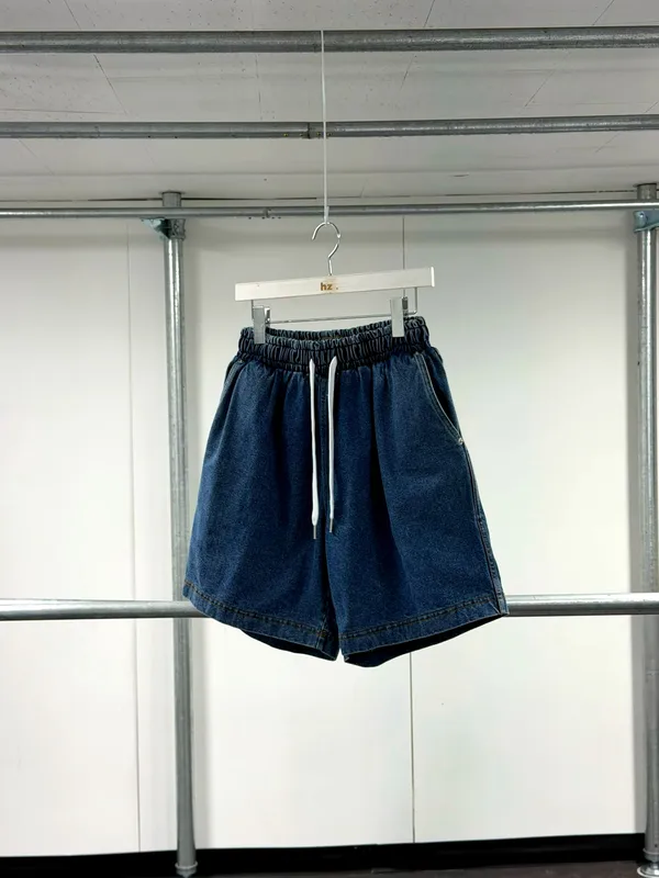 Stylish Casual Men's Shorts - Comfortable and Breathable, A Summer Essential