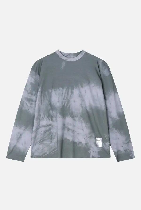 Fashionable Men's Long Sleeve T-Shirt with Trendy Tie-Dye Design