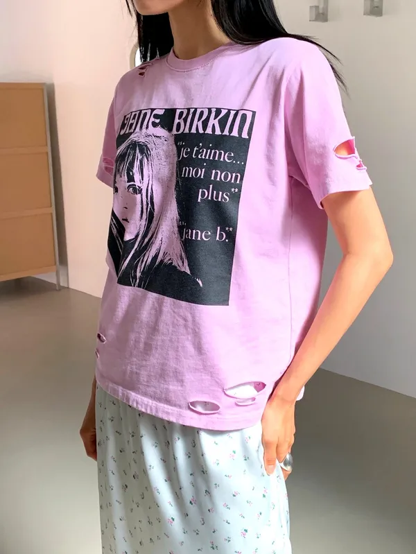 Vintage Style Distressed Printed T-Shirt