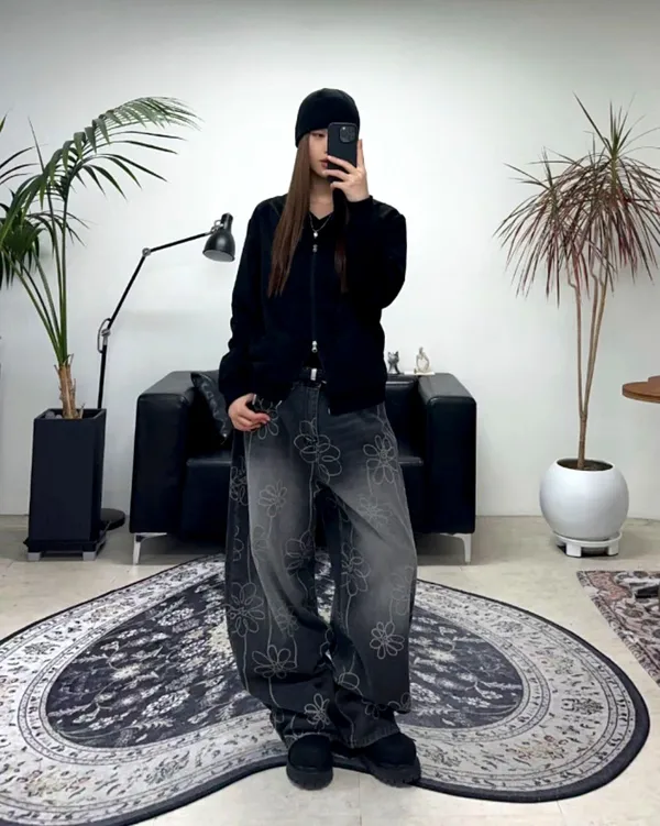 Stylish Floral Embroidered Loose Women’s Pants