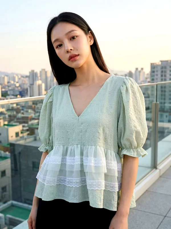 가벼운 통기성이 좋은 여성용 상의, 우아한 러플 디자인